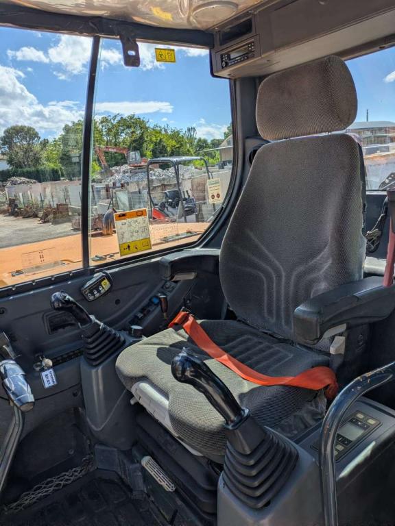 Hyundai R80CR9 Foto 5