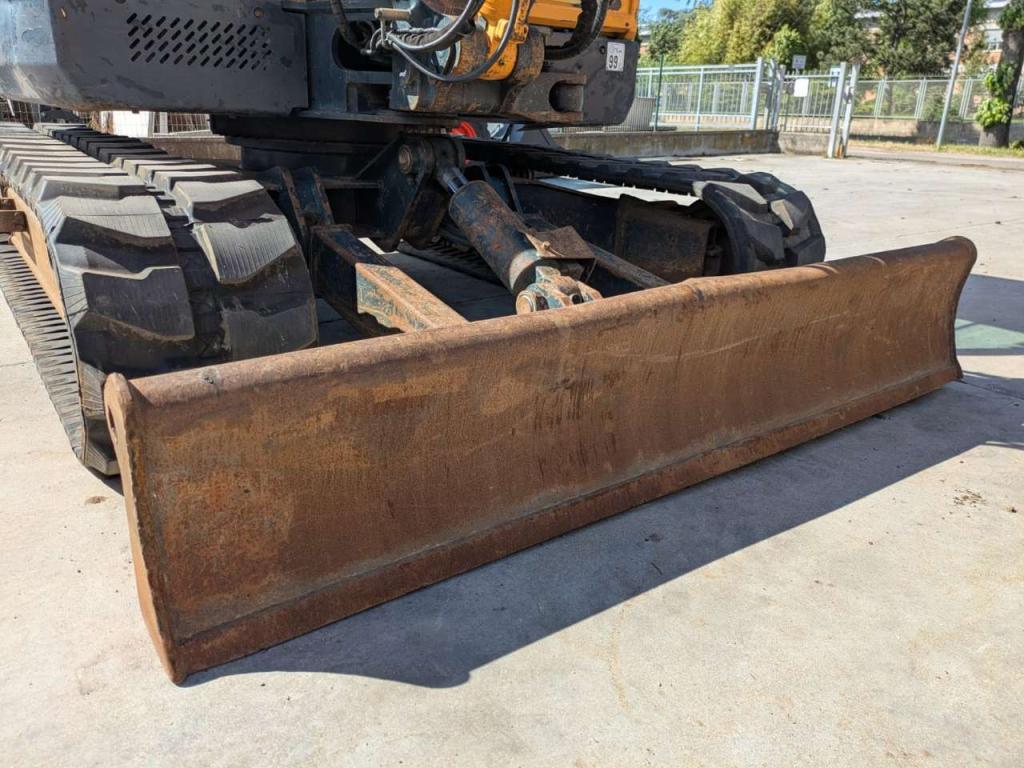 Hyundai R80CR9 Foto 6