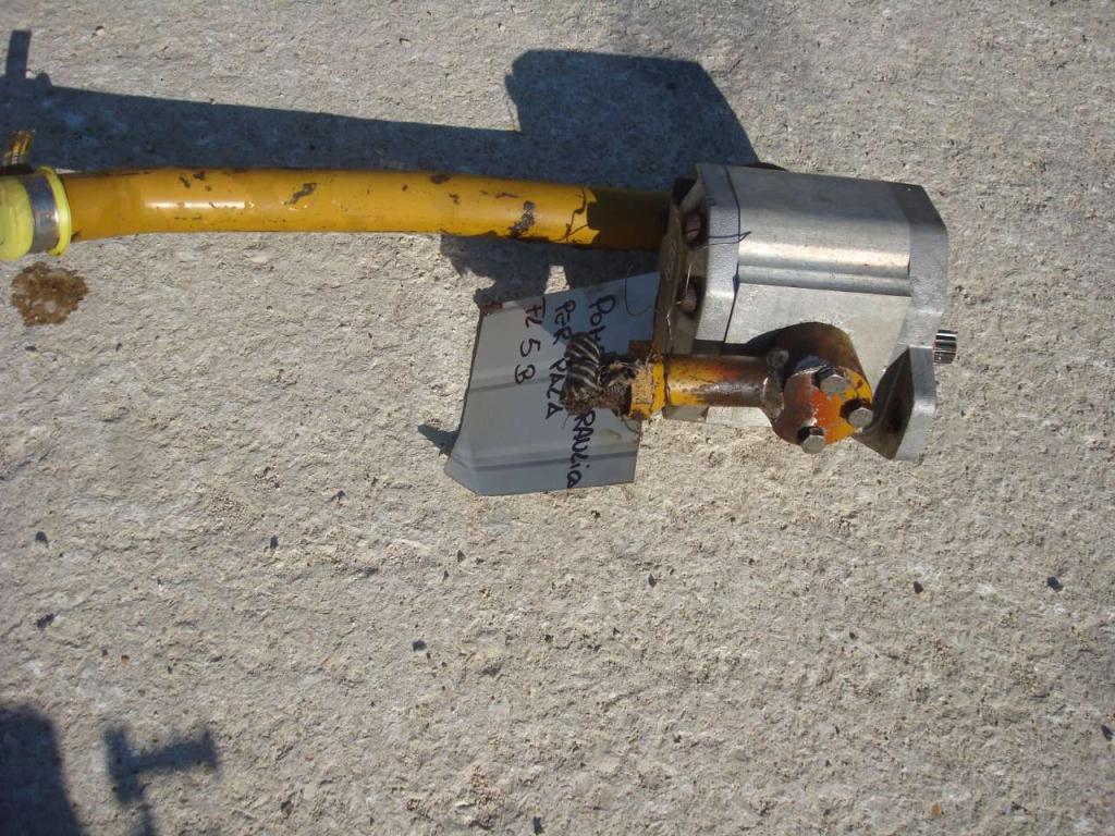 Pompa idraulica per Fiat Allis FL5B E APRIPISTA FD5 Foto 3