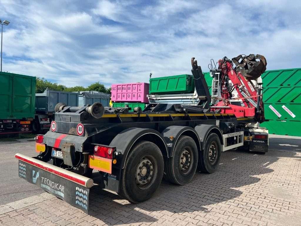 Tecnokar Trailers SCARRABILE CON GRU Foto 2
