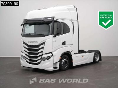 Iveco S-Way 500 4X2 NEW! 2xTanks Retarder ADR Standklima LED in vendita da BAS World B.V.