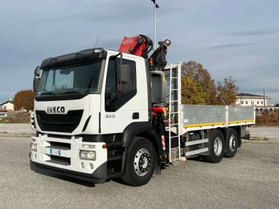Iveco 350 6X2 in vendita da MASSUCCO T. Srl