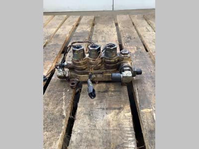 Valvola idraulica per Fiat Hitachi FH200E in vendita da Massucco T. Srl Area Ricambi