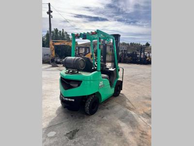 Mitsubishi FG25 in vendita da Uniforklift Srl
