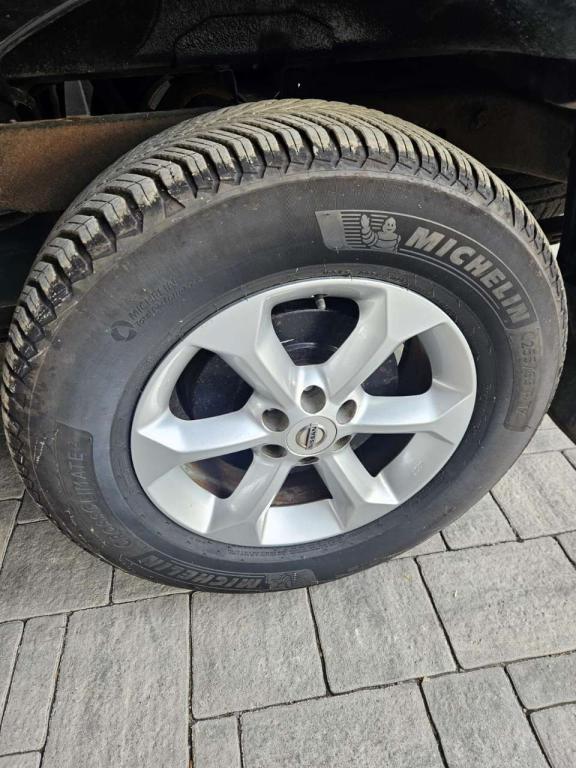Nissan NAVARA Foto 18