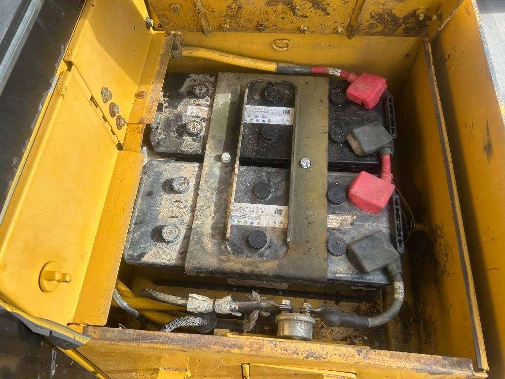 Caterpillar D7R II Foto 16