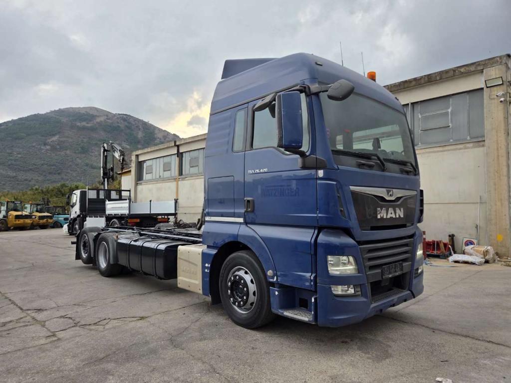 Man TGX 26.420 Foto 26