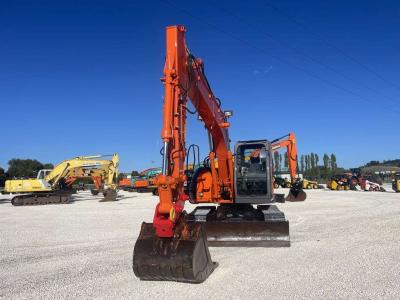 Hitachi ZX135 US