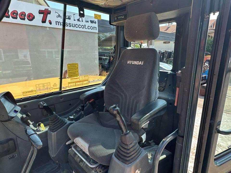 Hyundai ROBEX 80CR-9A Foto 14