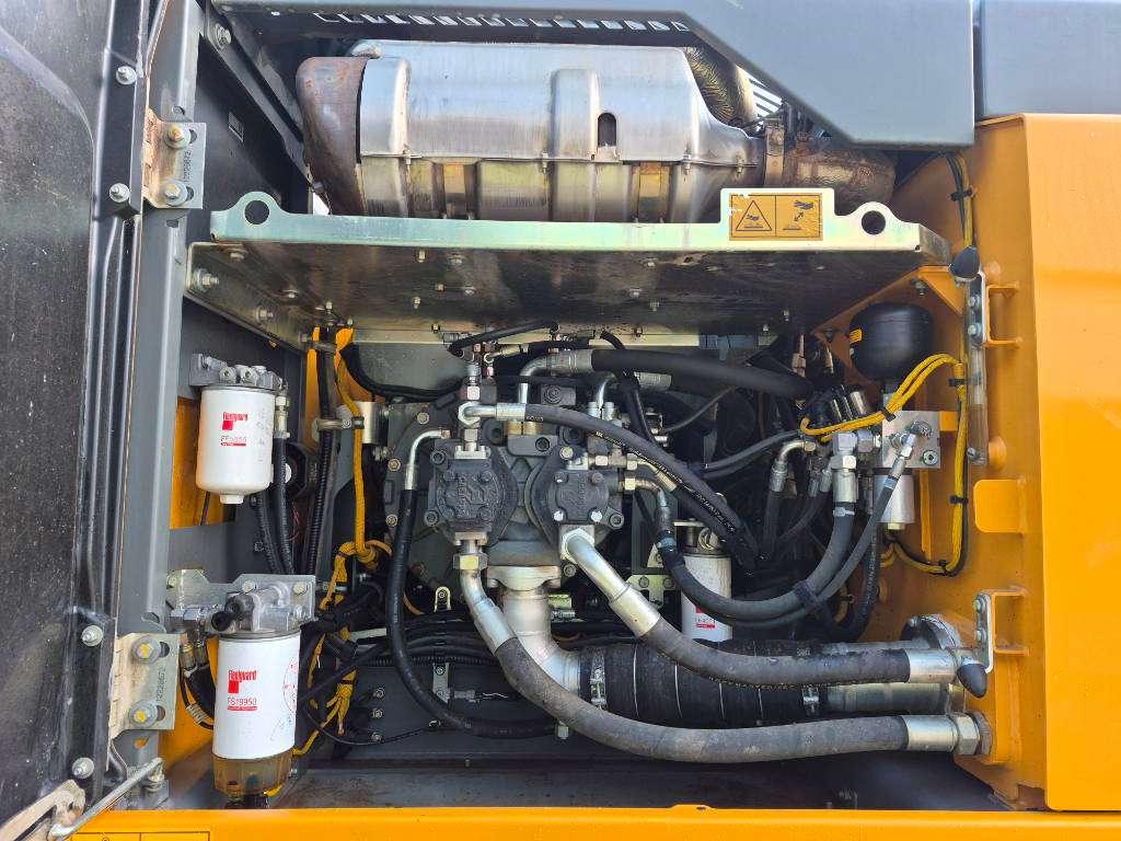 Liebherr 922LC Foto 15