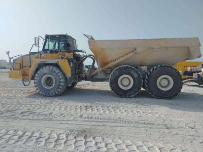 Komatsu HM400-3R (4 pieces available in Abu Dhabi) in vendita da Aertssen Trading