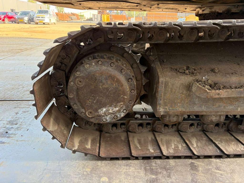 Caterpillar 320FL Foto 15