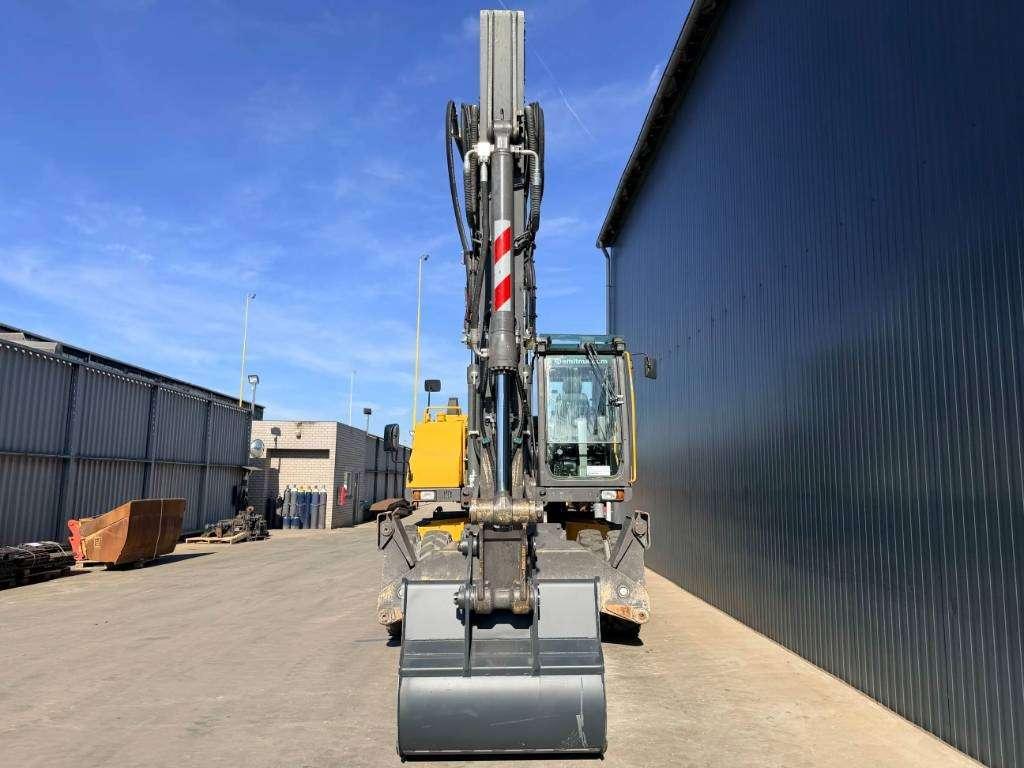 Volvo 180D Foto 7