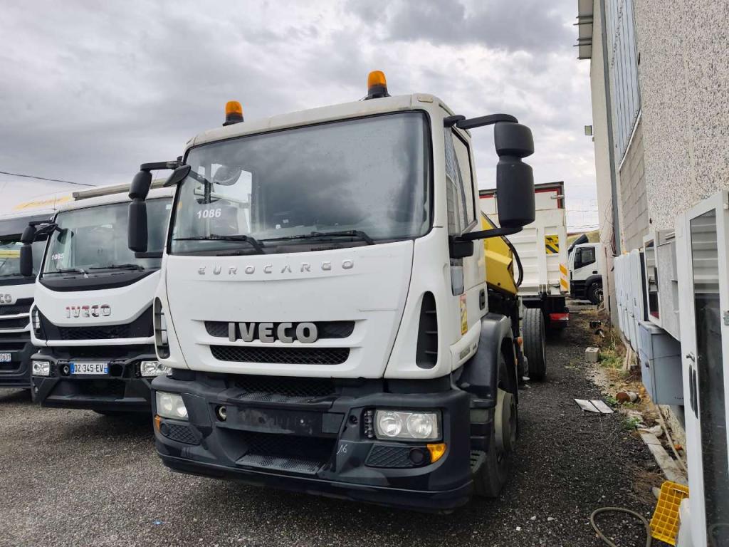 Iveco EUROCARGO 180E25K Foto 16