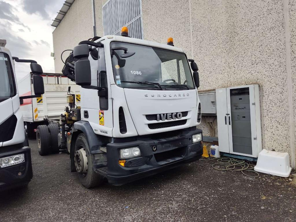Iveco EUROCARGO 180E25K Foto 24