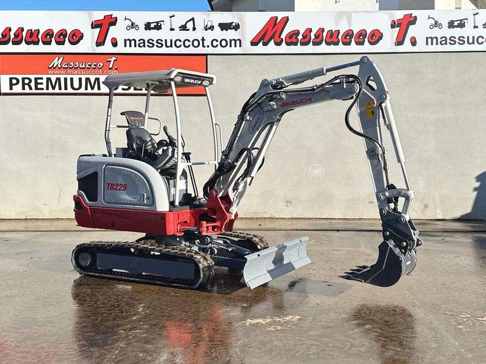 Takeuchi TB225 Foto 17