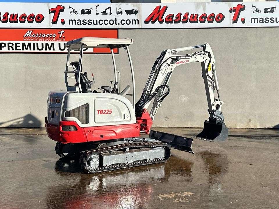 Takeuchi TB225 Foto 20