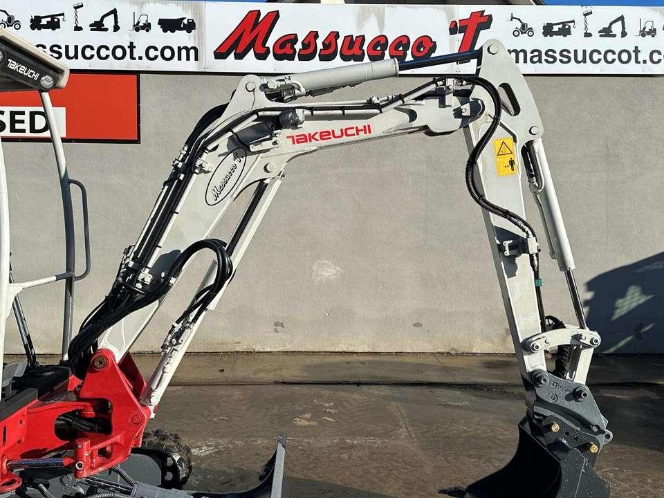 Takeuchi TB225 Foto 5