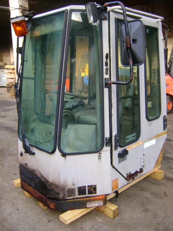 Cabina per Fiat Hitachi Serie FR Foto 2