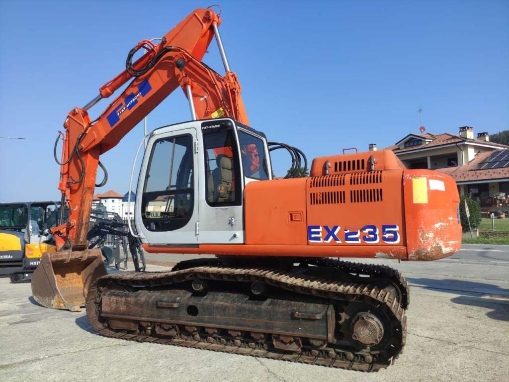 Fiat Hitachi EX235T Foto 4