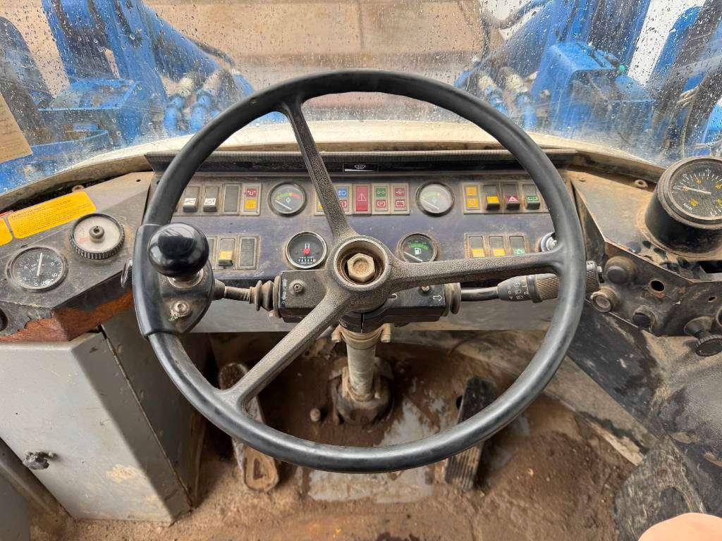 Volvo BM4400 - 3rd Function / 2 Buckets Included! Foto 10