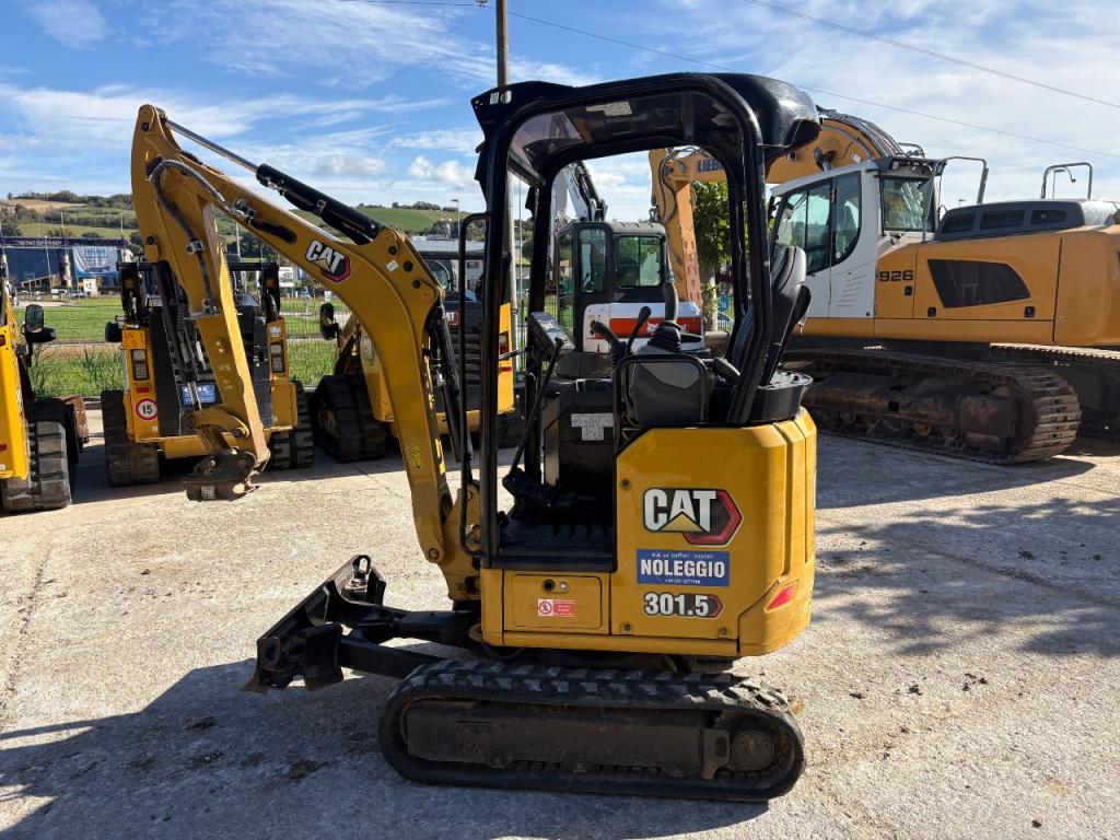 Caterpillar 301,5 Foto 1
