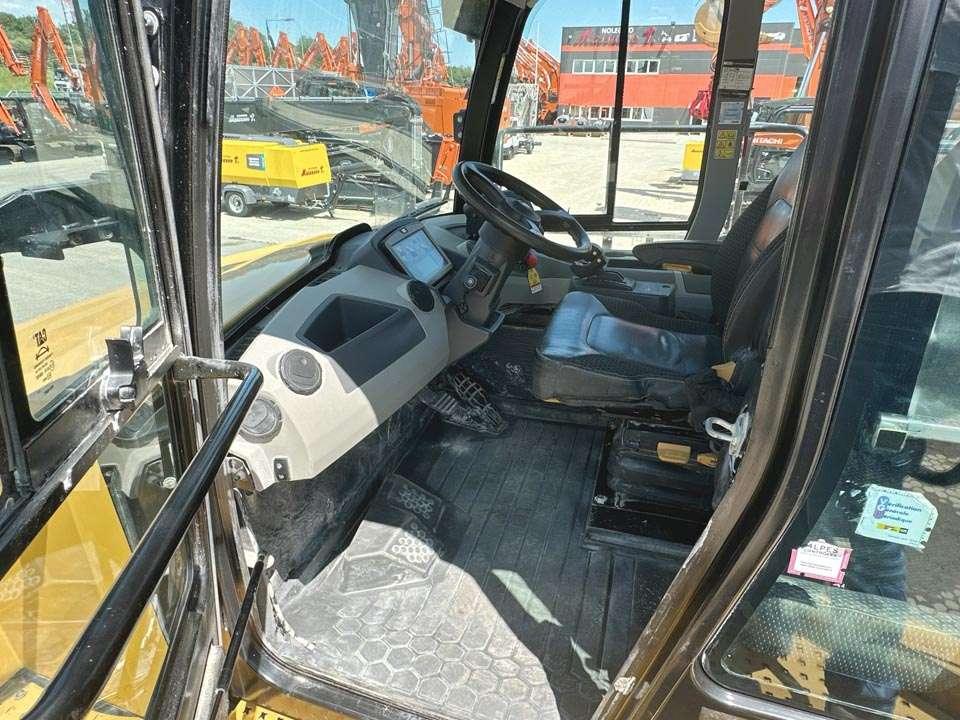 Caterpillar 745C 6X6 Foto 15