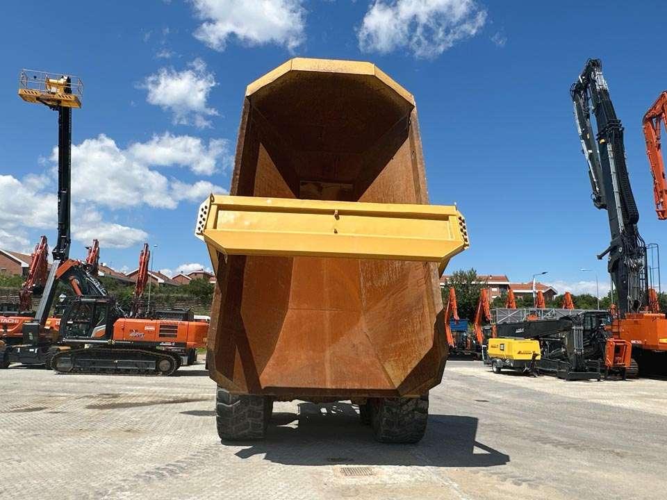 Caterpillar 745C 6X6 Foto 27