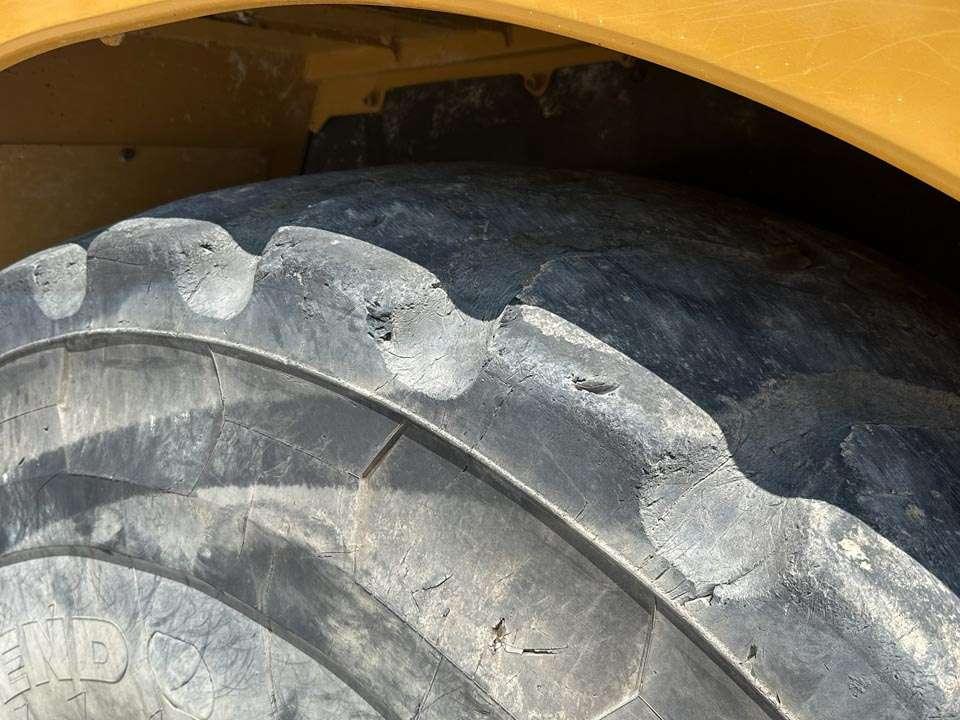 Caterpillar 745C 6X6 Foto 5