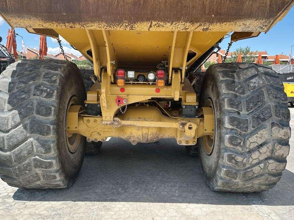 Caterpillar 745C 6X6 Foto 9