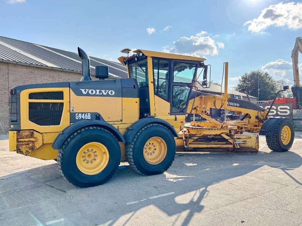 Volvo G946B 6x6 AWD - EPA Certified Foto 4