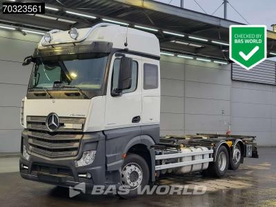 Mercedes-Benz Actros 2540 6X2 BDF Lift-Axle Automatic Euro 6 in vendita da BAS World B.V.