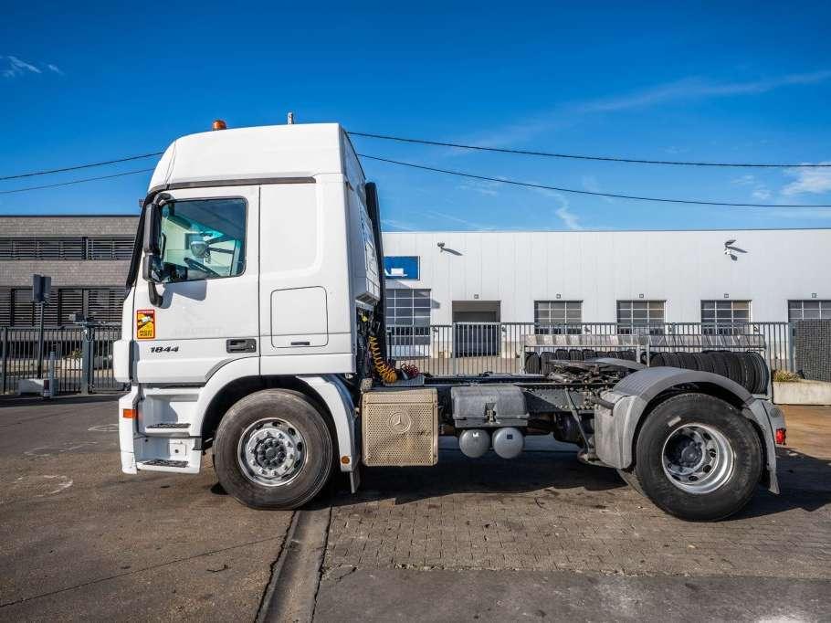 Mercedes-Benz ACTROS 1844 LS-MP3+ VOITH Foto 2