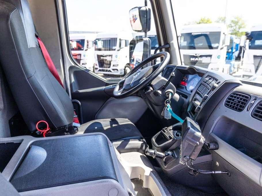 Renault D10 210 DXI // FRIGO CARRIER SUPRA 750+HAYON Foto 23