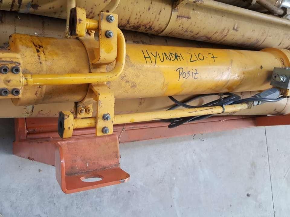 Pistone posizionatore per Hyundai Robex 210-7 Foto 1