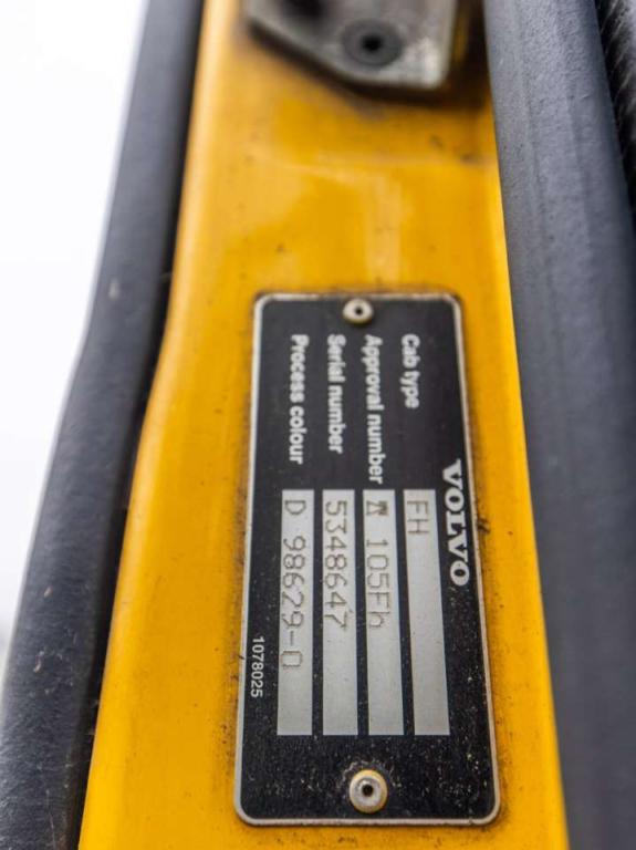 Volvo FH 400 - DAMAGED GEARBOX Foto 17