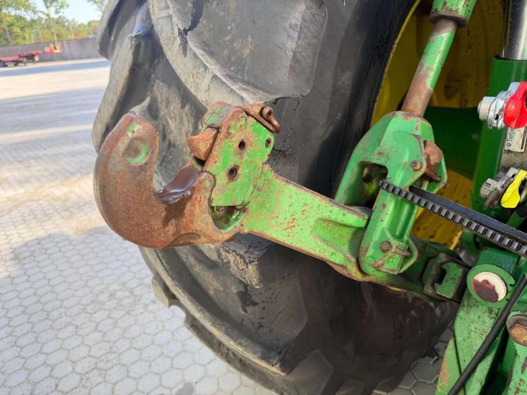 John Deere 8230 PowerShift - NO TLS Foto 25