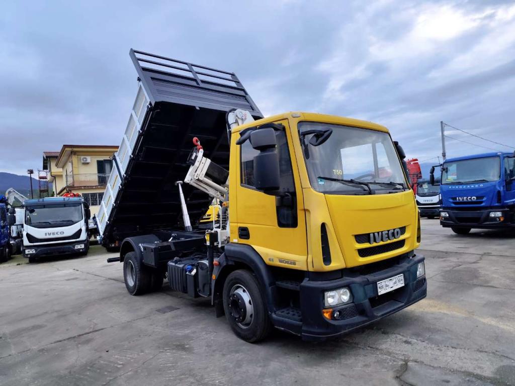 Iveco EUROCARGO 120E28P Foto 10