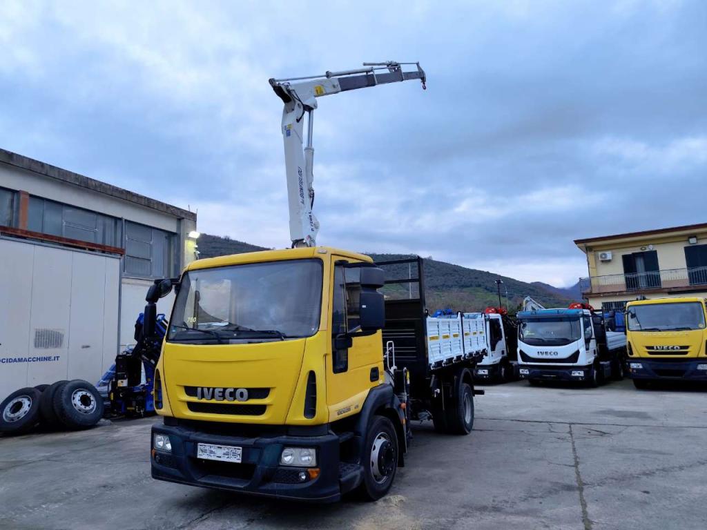 Iveco EUROCARGO 120E28P Foto 25