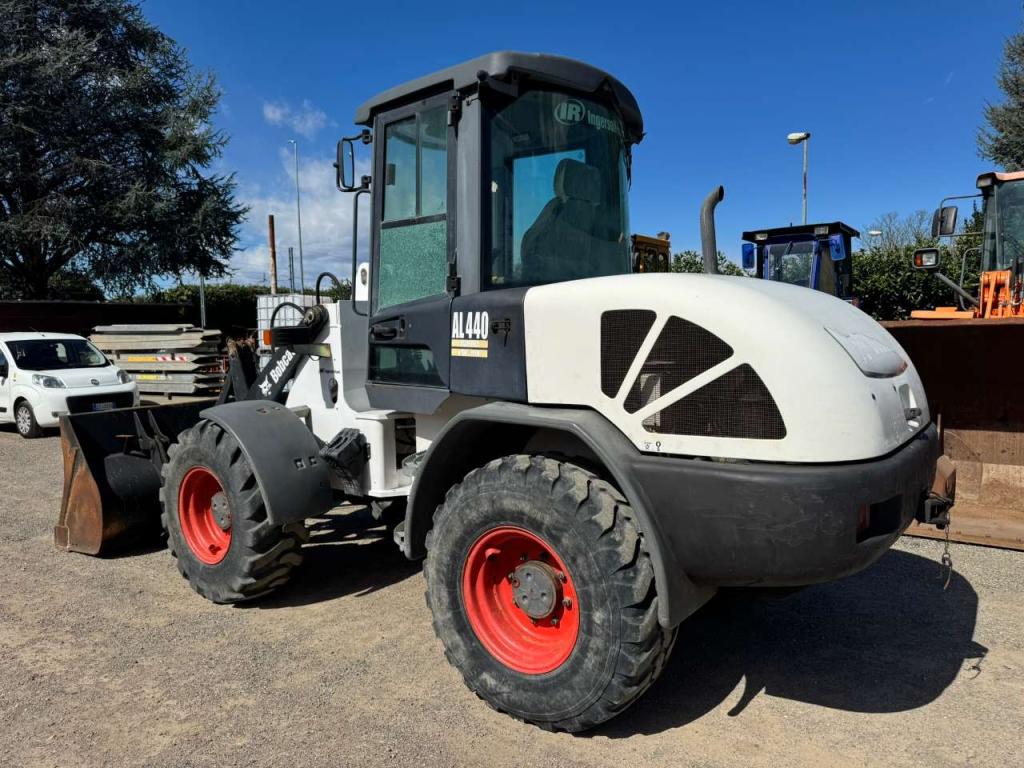 Bobcat AL440D Foto 2