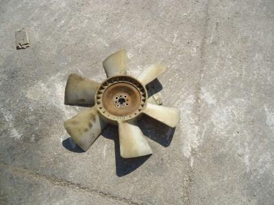 Ventola di raffreddamento per Fiat Kobelco 235 in vendita da OLM 90 Srl