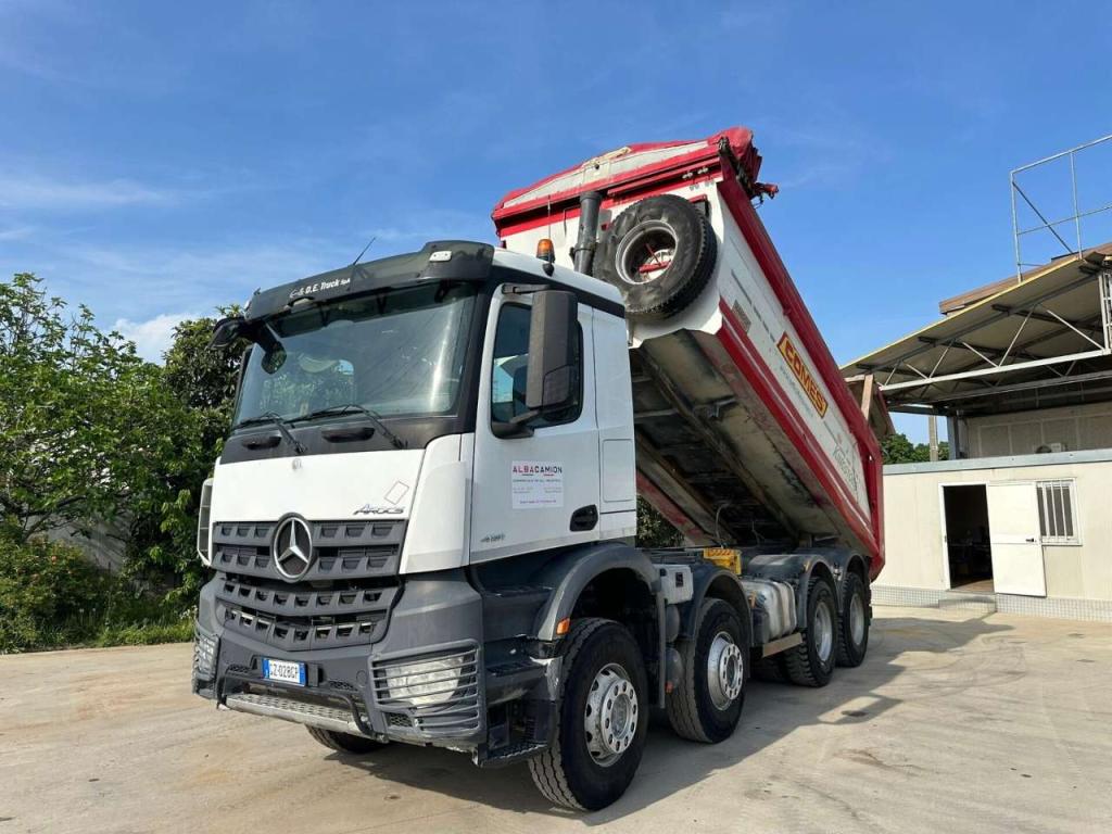 Mercedes-Benz Arocs 4151 Foto 7