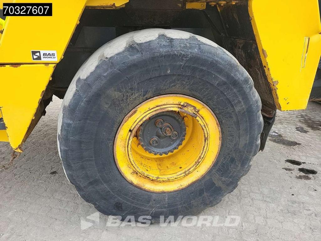 Komatsu HM300-3 Foto 20