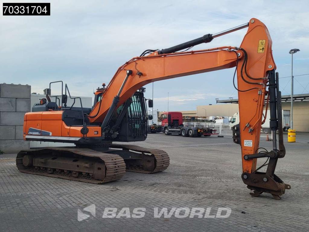 Doosan DX225 LC-5 Foto 6