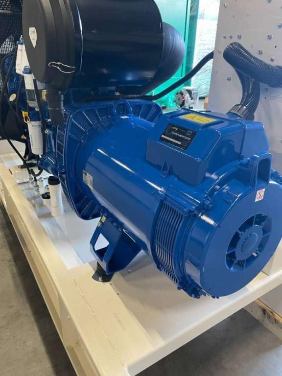 FG Wilson P200-3 - 200 kVA Open Genset - DPX-16011-O Foto 18