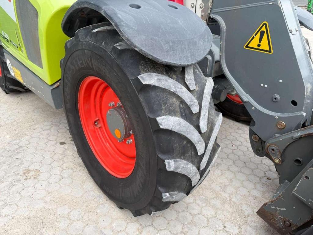 Claas Scorpion 6035 AIRCON Foto 12