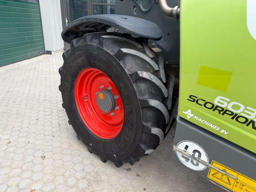 Claas Scorpion 6035 AIRCON Foto 13