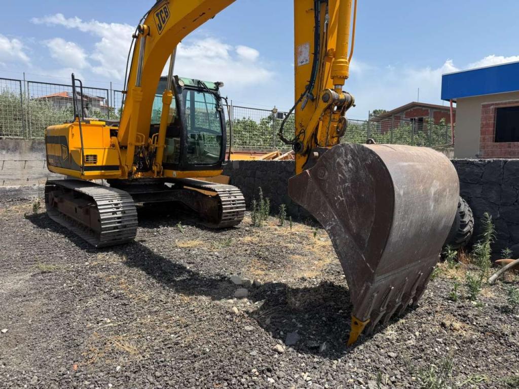 JCB JS130 Foto 5