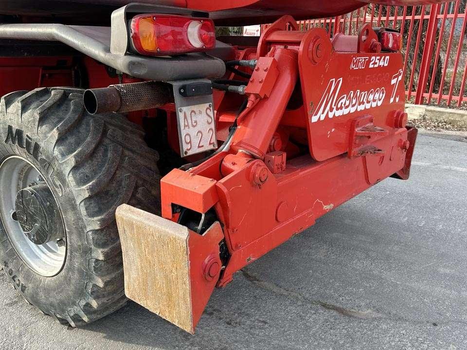Manitou MRT2540 4x4 Foto 9