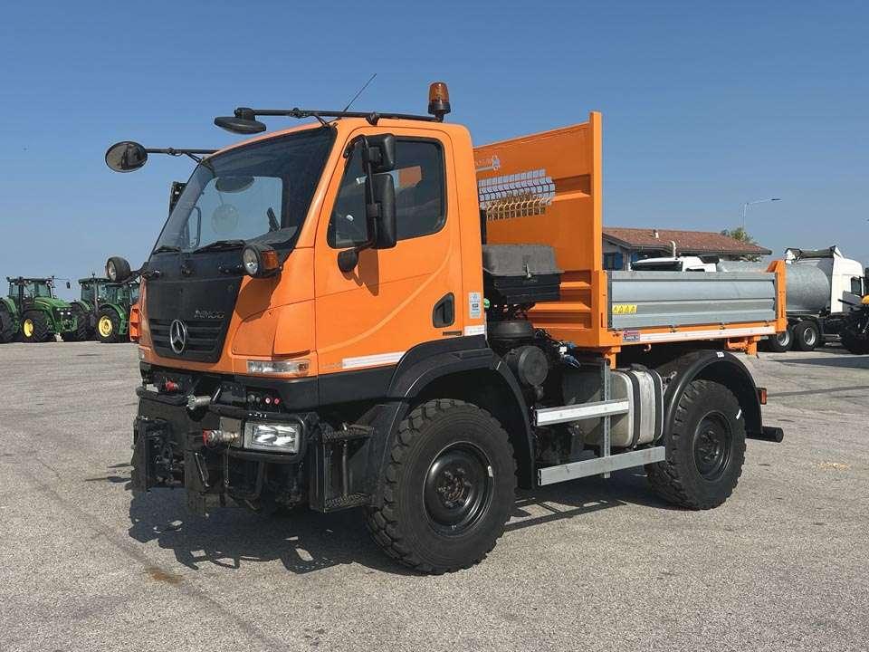 Mercedes-Benz UNIMOG U20 4X4 Foto 1